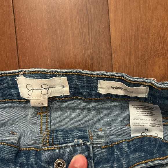 Jessica Simpson Girls Size 14 Bootcut Flare Jeans with matching belt - Picture 4 of 5